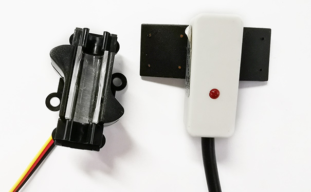 光電管道液位傳感器與電容式液位開關(guān)相比，有哪些優(yōu)勢